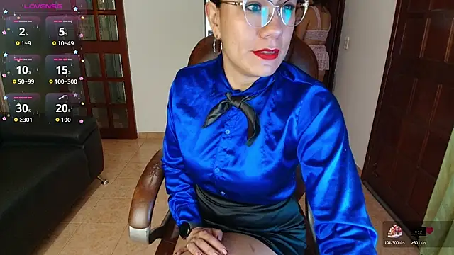 Snapshot of Agata-Moon chatting on December 14, 2025, 12:22 pm Agata-Moon online show from December 14, 2025, 12:22 pm