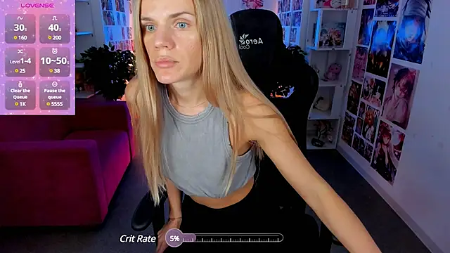 Snapshot of ViollaWise chatting on March 13, 2025, 2:01 pm ViollaWise online show from March 13, 2025, 2:01 pm