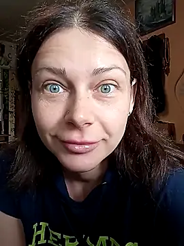 Snapshot of HarleyQuinn_69 chatting on May 20, 2026, 6:43 am HarleyQuinn 69 online show from May 20, 2026, 6:43 am
