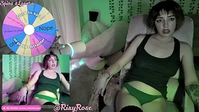 Trixyrose online show from July 28, 2026, 11:17 am
