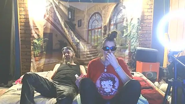 Snapshot of PropertyAndBiker chatting on November 21, 2025, 12:31 am PropertyAndBiker online show from November 21, 2025, 12:31 am