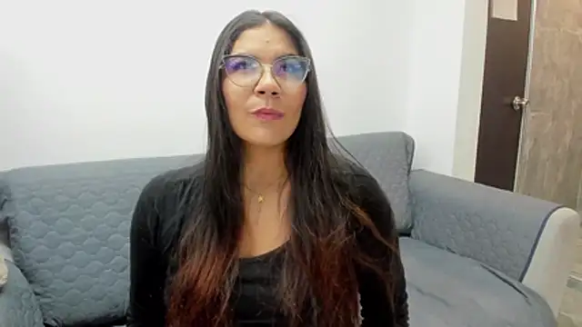 Snapshot of Luna_Dumont chatting on November 20, 2025, 11:11 am Luna Dumont online show from November 20, 2025, 11:11 am