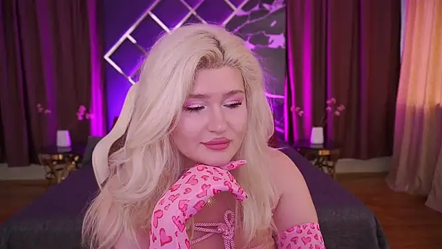 CocoSecretss online show from February 25, 2026, 7:19 am