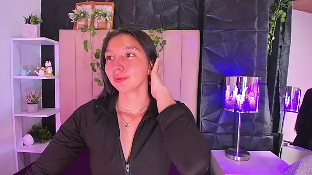 kendall saenz online show from November 22, 2025, 3:22 pm