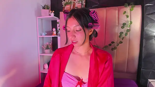 kendall saenz online show from November 25, 2025, 7:47 pm