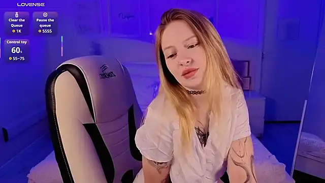 Veronica Blush online show from December 5, 2025, 8:46 am