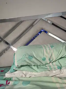 Snapshot of maybelline69 chatting on February 24, 2026, 11:05 pm maybelline69 online show from February 24, 2026, 11:05 pm