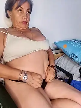 Snapshot of DirtyBIianca chatting on March 12, 2026, 12:16 am DirtyBIianca online show from March 12, 2026, 12:16 am