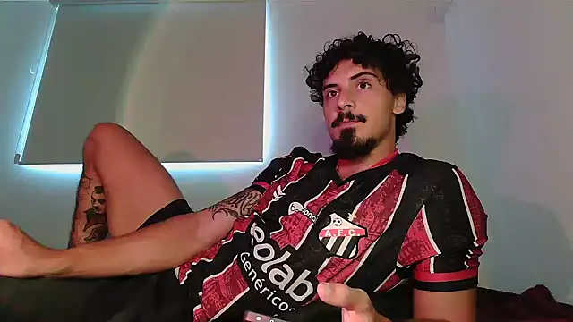 milkoffe online show from March 10, 2026, 12:09 pm