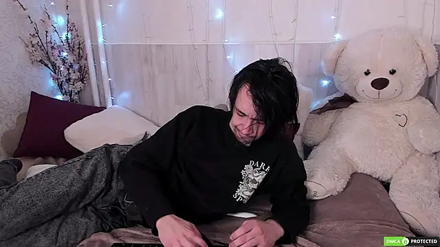 Snapshot of CalvinOwens chatting on November 3, 2025, 3:45 am CalvinOwens online show from November 3, 2025, 3:45 am