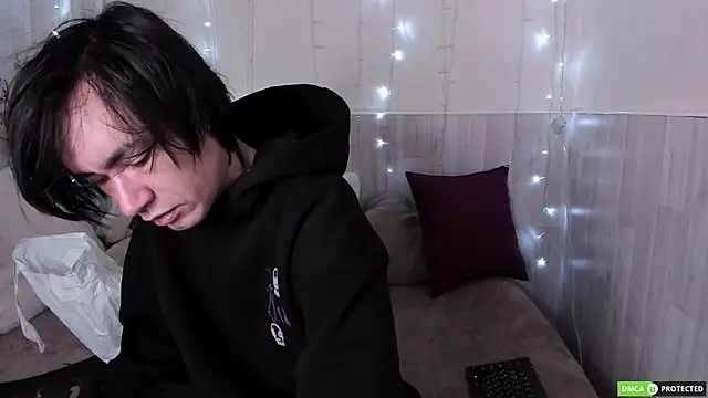 Snapshot of CalvinOwens chatting on November 11, 2025, 3:12 am CalvinOwens online show from November 11, 2025, 3:12 am