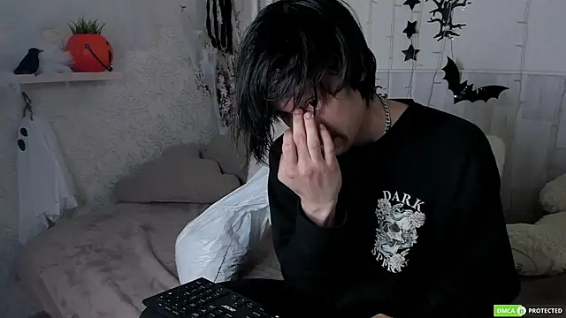 Snapshot of CalvinOwens chatting on October 30, 2025, 3:38 am CalvinOwens online show from October 30, 2025, 3:38 am