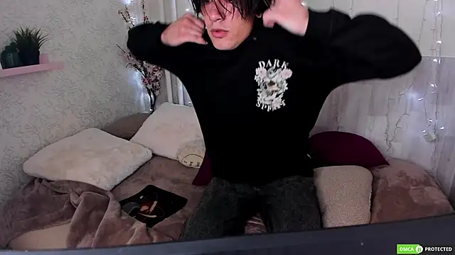 Snapshot of CalvinOwens chatting on September 23, 2025, 3:13 am CalvinOwens online show from September 23, 2025, 3:13 am