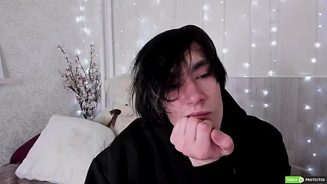 Snapshot of CalvinOwens chatting on November 10, 2025, 3:33 am CalvinOwens online show from November 10, 2025, 3:33 am