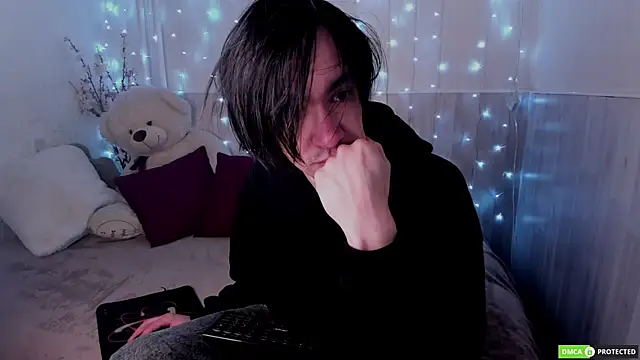 Snapshot of CalvinOwens chatting on November 24, 2025, 3:28 am CalvinOwens online show from November 24, 2025, 3:28 am