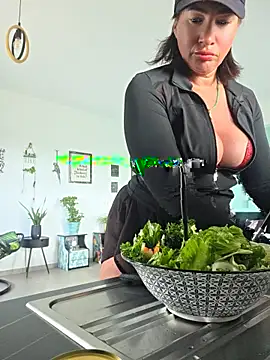 Snapshot of TheGoddessBianca chatting on March 14, 2026, 11:38 am TheGoddessBianca online show from March 14, 2026, 11:38 am