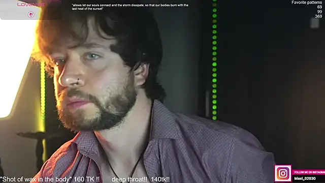 Snapshot of just_maxii chatting on November 6, 2025, 10:58 pm just maxii online show from November 6, 2025, 10:58 pm