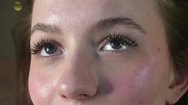 Snapshot of IdaValenti chatting on March 22, 2025, 7:15 am IdaValenti online show from March 22, 2025, 7:15 am