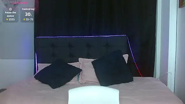 Snapshot of Cataleya_hxc chatting on January 14, 2026, 7:50 pm Cataleya hxc online show from January 14, 2026, 7:50 pm