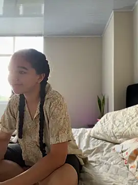 Nina-Eros1 online show from April 24, 2026, 10:12 pm