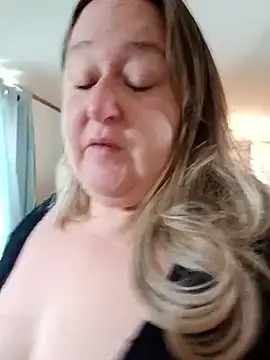 blissful vixen online show from December 3, 2025, 3:11 pm