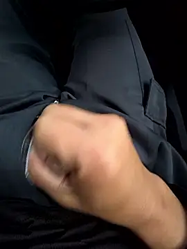 mjiyk1130 online show from March 2, 2026, 8:21 am