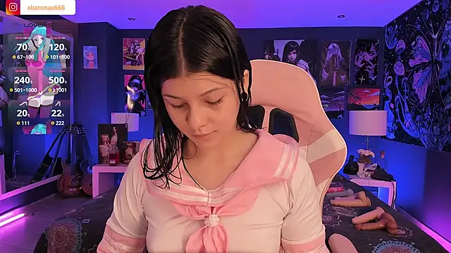 Snapshot of LanaKyutt chatting on October 18, 2025, 12:29 pm LanaKyutt online show from October 18, 2025, 12:29 pm