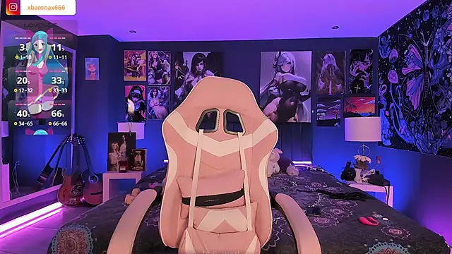 Snapshot of LanaKyutt chatting on October 9, 2025, 12:17 pm LanaKyutt online show from October 9, 2025, 12:17 pm