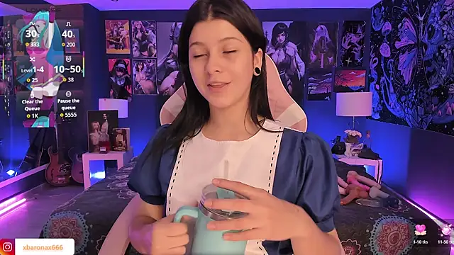 Snapshot of LanaKyutt chatting on October 31, 2025, 1:30 pm LanaKyutt online show from October 31, 2025, 1:30 pm