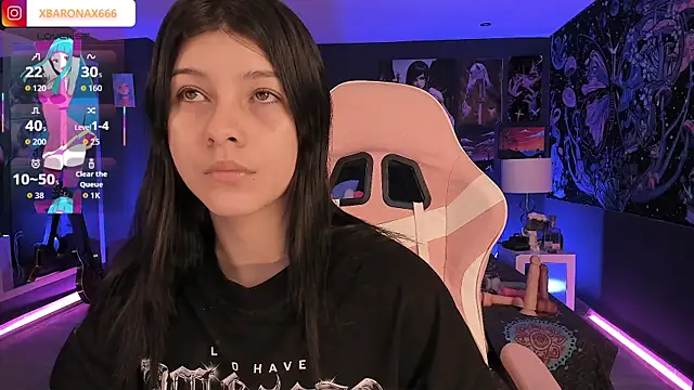 Snapshot of LanaKyutt chatting on December 14, 2025, 12:11 pm LanaKyutt online show from December 14, 2025, 12:11 pm