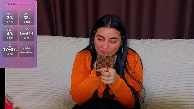 Nikki Kardashian online show from February 11, 2025, 10:18 pm