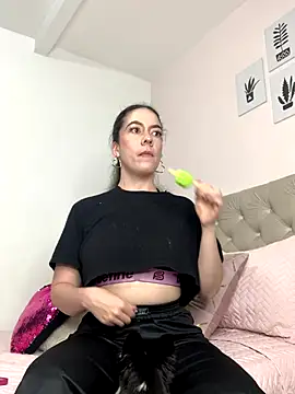 Snapshot of ImAlicee chatting on December 15, 2025, 9:42 pm ImAlicee online show from December 15, 2025, 9:42 pm