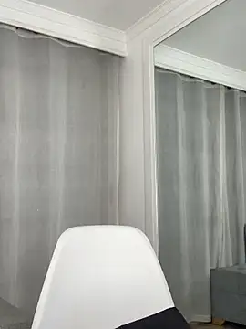 Snapshot of ImAlicee chatting on March 6, 2025, 1:05 am ImAlicee online show from March 6, 2025, 1:05 am