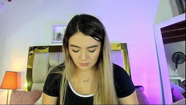 emmy r online show from October 15, 2025, 12:02 pm