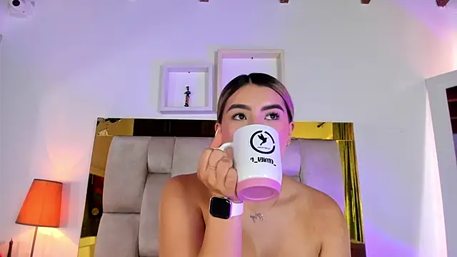 emmy r online show from March 4, 2025, 3:26 pm