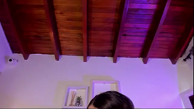 emmy r online show from April 9, 2026, 12:11 pm