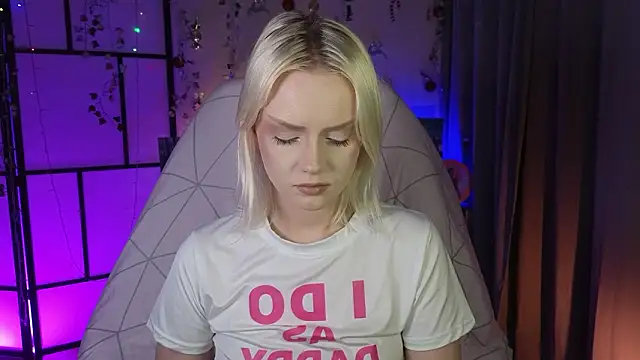 ImBonBon online show from March 23, 2026, 12:22 am