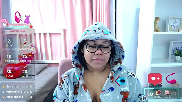 Nahom1  online show from November 29, 2025, 8:58 am