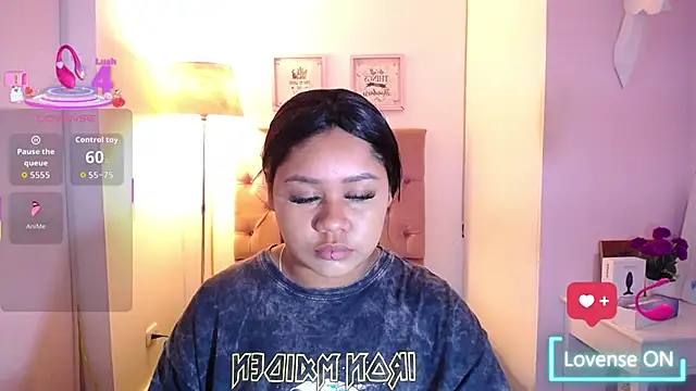 Nahom1  online show from December 3, 2025, 9:36 pm