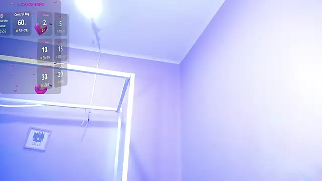 Nahom1  online show from September 14, 2025, 1:06 am