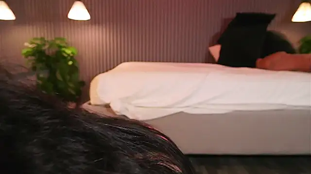 Snapshot of EriKlein chatting on February 21, 2026, 8:11 pm EriKlein online show from February 21, 2026, 8:11 pm