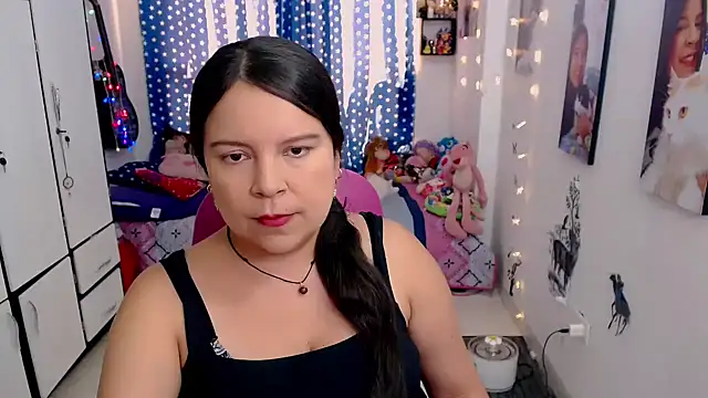 claryssa  online show from January 23, 2025, 8:13 pm