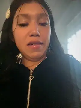 emily rosse04 online show from March 22, 2026, 11:45 am