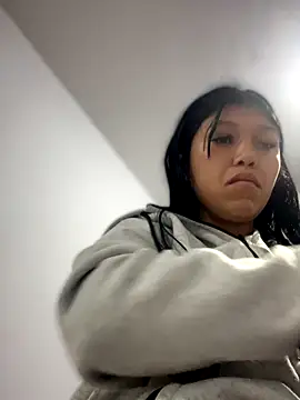 emily rosse04 online show from December 14, 2025, 11:05 am