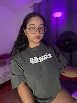 CurlyGirl 1 online show from February 21, 2026, 2:02 am