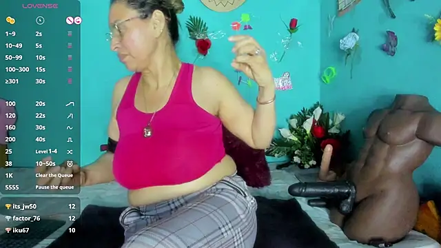 Snapshot of SheraHadee chatting on April 11, 2026, 7:50 pm SheraHadee online show from April 11, 2026, 7:50 pm