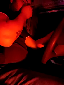 manuelymanuela online show from November 19, 2025, 9:59 pm