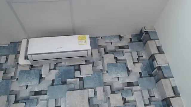 Snapshot of angel_dthroatt chatting on December 18, 2025, 12:09 pm angel dthroatt online show from December 18, 2025, 12:09 pm