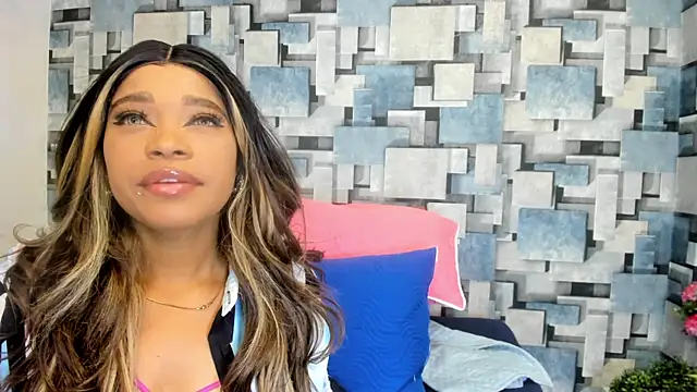 Snapshot of angel_dthroatt chatting on May 26, 2026, 12:14 pm angel dthroatt online show from May 26, 2026, 12:14 pm