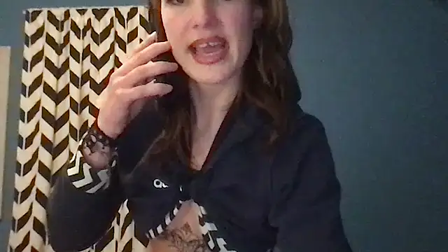 kittycatkendra online show from November 17, 2025, 10:25 pm